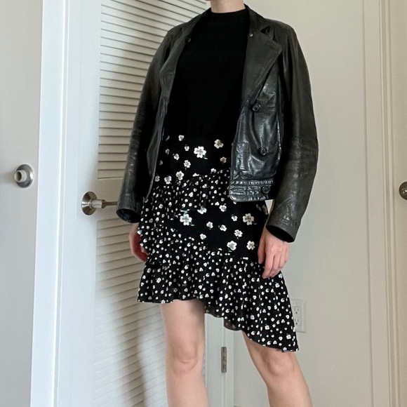 Floral skirt - versatile accent piece - Picture 1 of 4